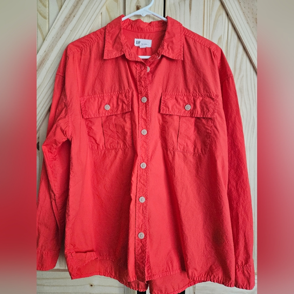 GAP Woman's size L Neon Coral Camp Shirt